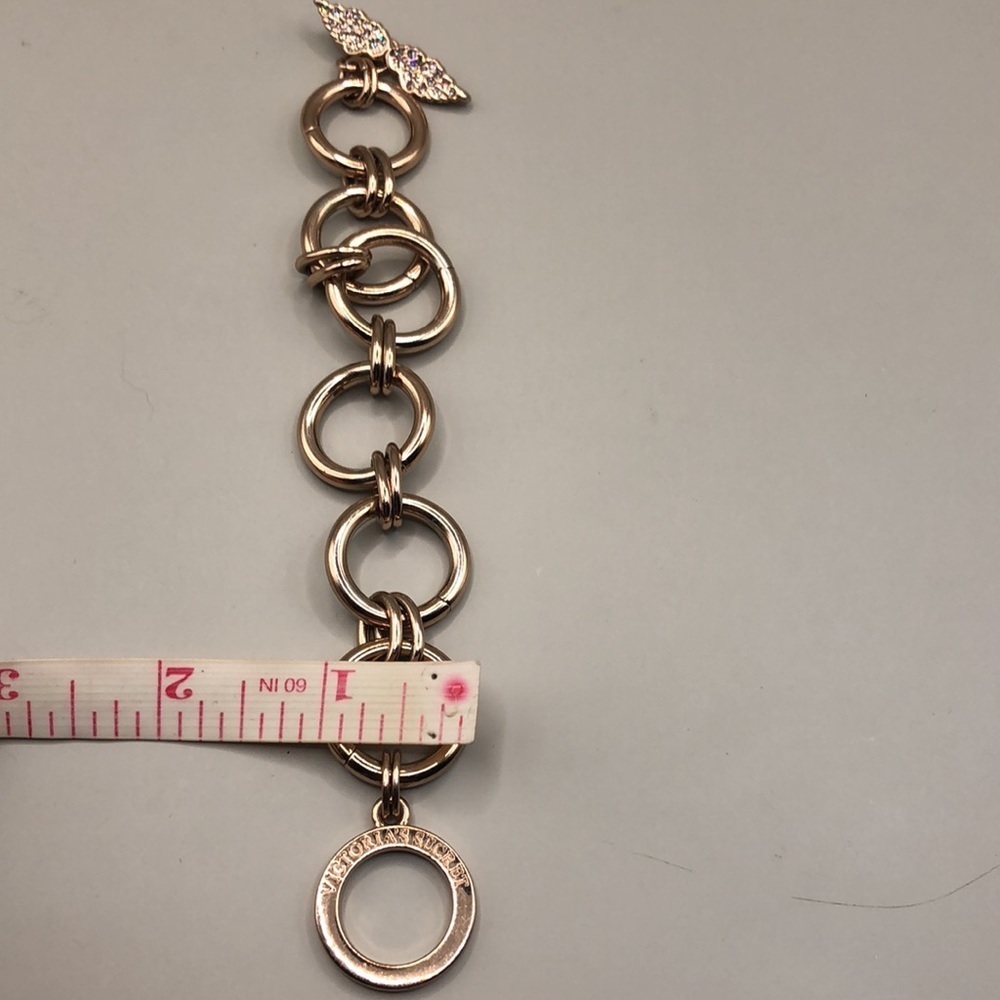 Victoria's Secret round gold tone chunky chain links metal bracelet-trendy. - Picture 4 of 4